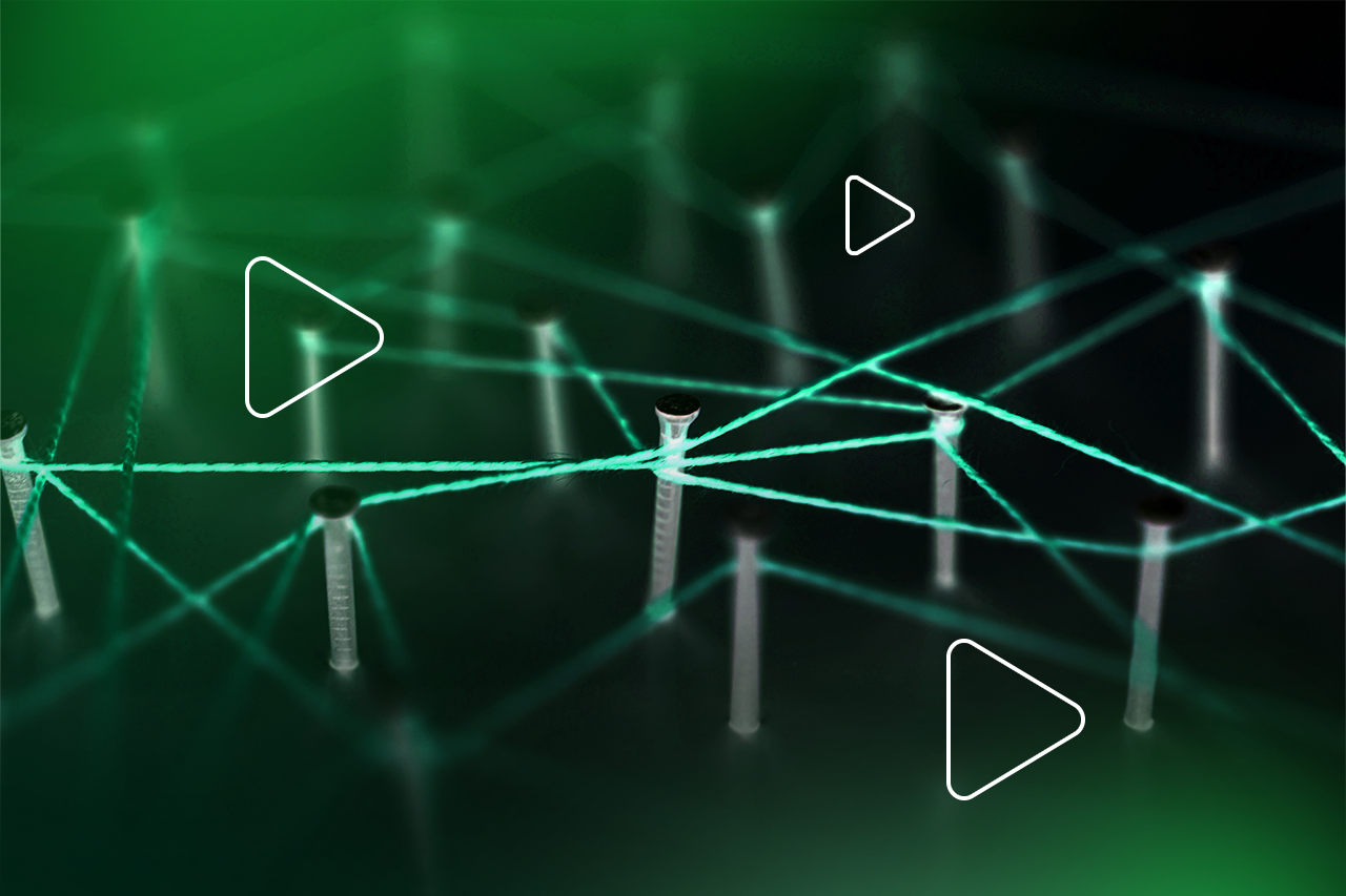 Conexões em rede com fios e pinos em fundo verde